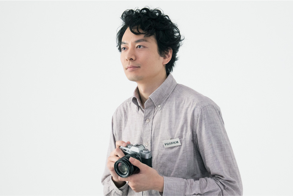 [Fotografía] Sakai es el Jefe, Centro de Diseño, FUJIFILM Corporation