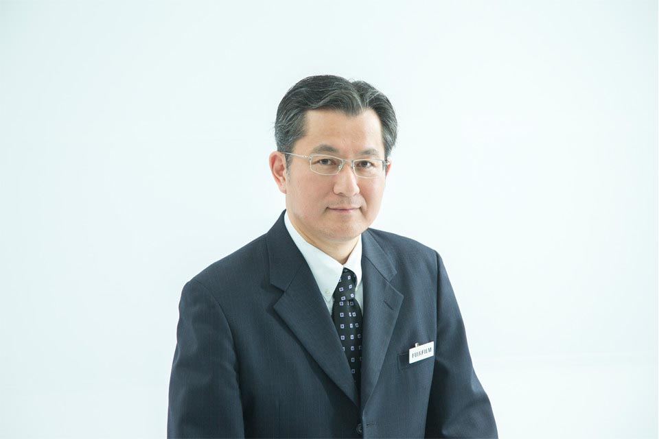 [Photo] Naoya Yamakawa Senior Manager, IT Solution Division, Medical Systems Business Division