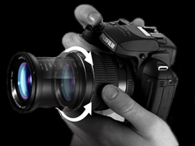 FinePix HS30EXR : Zoom óptico Fujinon de 30x con 24-720 mm y modo Súper macro