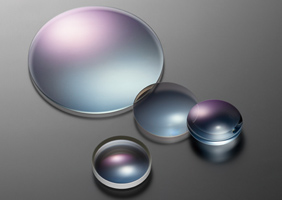 Fujifilm X10 : Revestimiento Super Electron Beam Coating para una mayor resistencia a los destellos